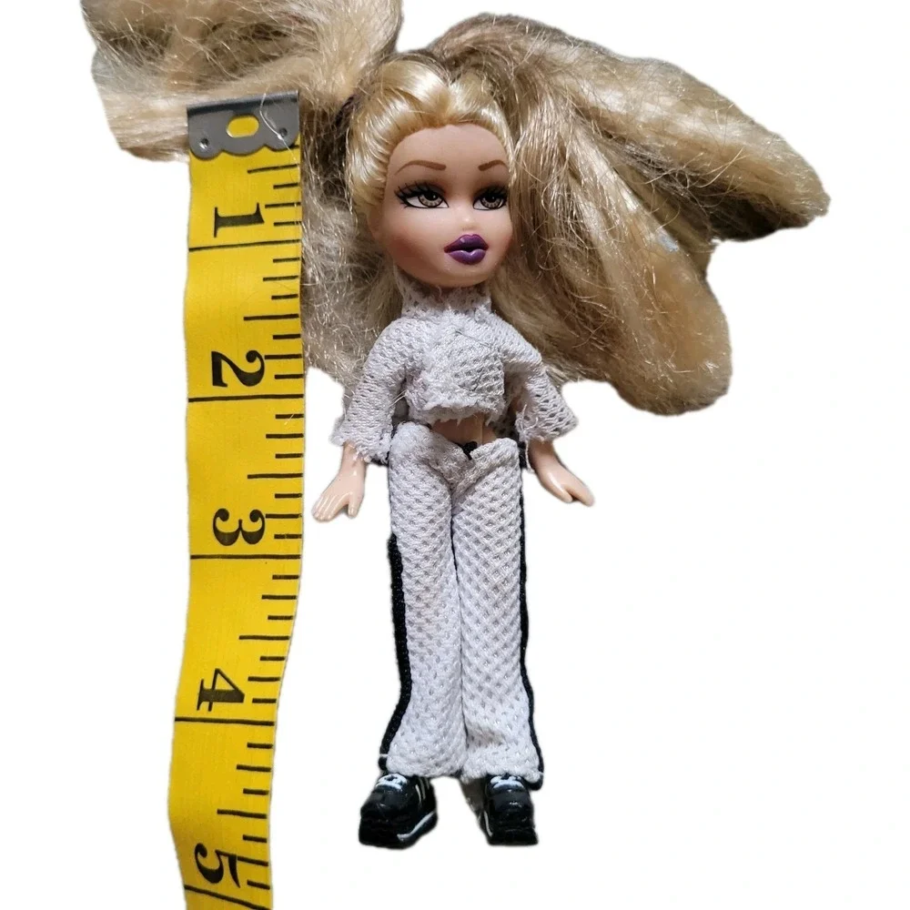 Vintage 2002 Lil' Bratz‎ Cloe Doll - Original White Mesh Tracksuit & Platform...
